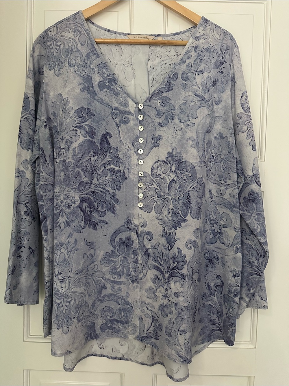 Soft Surroundings V-Neck Lavender Tencel Blouse